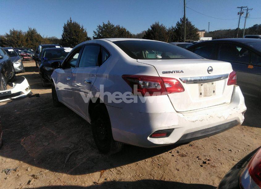 Photo 3 of 2019 Nissan Sentra S (VIN 3N1AB7APXKY358012)