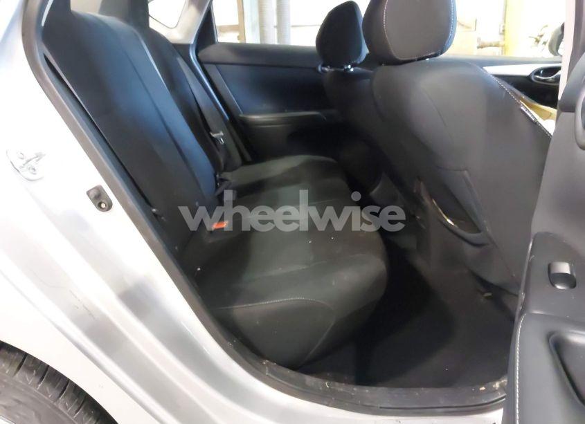 Photo 8 of 2019 Nissan Sentra S (VIN 3N1AB7APXKY359452)