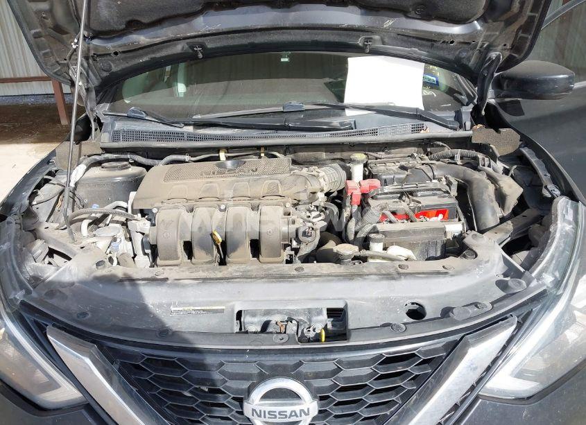 Photo 10 of 2019 Nissan Sentra SV (VIN 3N1AB7APXKY362108)