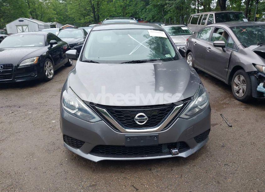 Photo 11 of 2019 Nissan Sentra SV (VIN 3N1AB7APXKY363355)