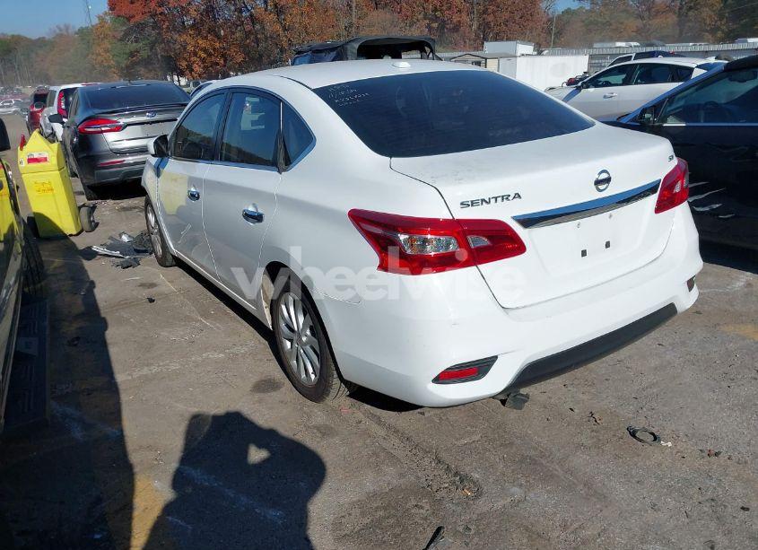 Photo 3 of 2019 Nissan Sentra SV (VIN 3N1AB7APXKY365235)
