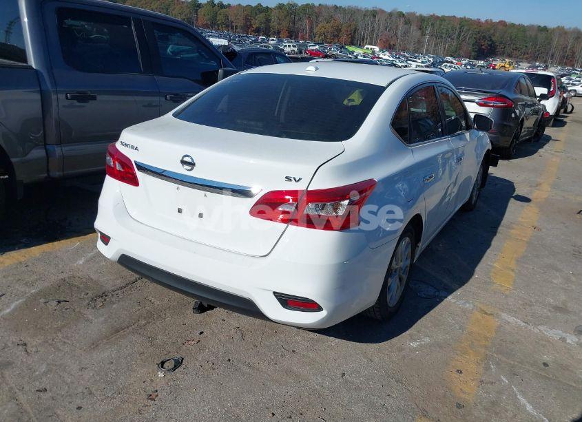 Photo 4 of 2019 Nissan Sentra SV (VIN 3N1AB7APXKY365235)