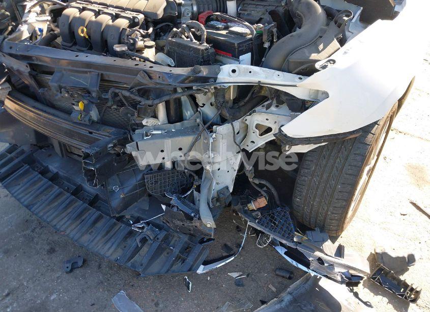 Photo 6 of 2019 Nissan Sentra SV (VIN 3N1AB7APXKY365235)