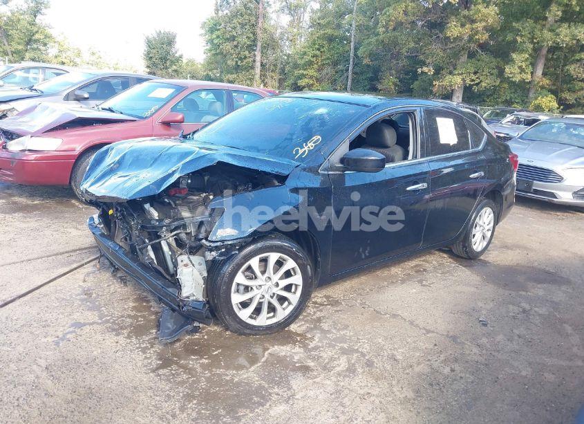 Photo 2 of 2019 Nissan Sentra SV (VIN 3N1AB7APXKY366465)