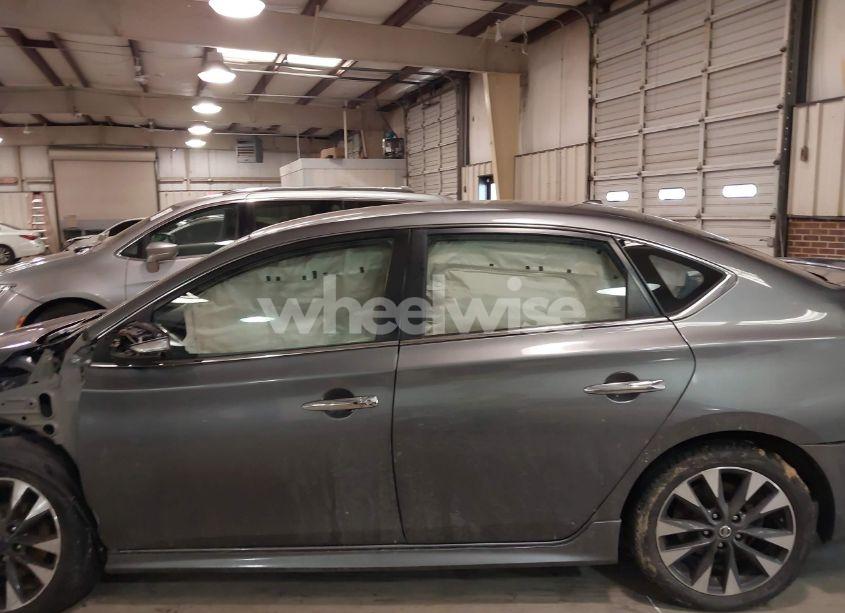 Photo 14 of 2019 Nissan Sentra SR (VIN 3N1AB7APXKY367163)