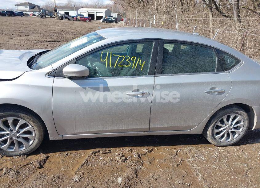 Photo 14 of 2019 Nissan Sentra SV (VIN 3N1AB7APXKY372220)