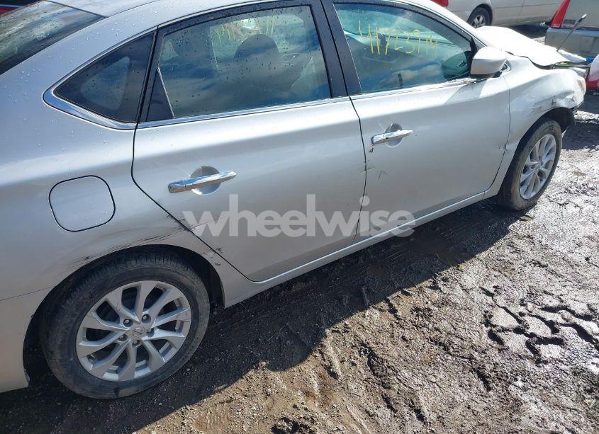 Photo 17 of 2019 Nissan Sentra SV (VIN 3N1AB7APXKY372220)