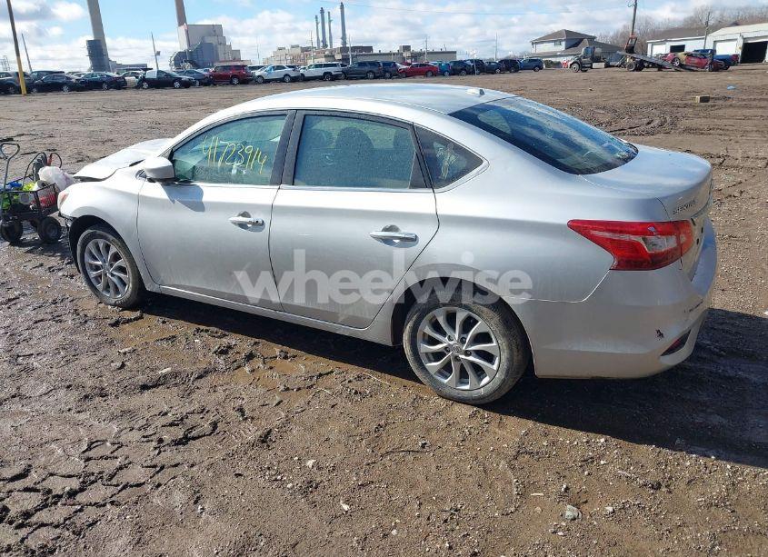 Photo 3 of 2019 Nissan Sentra SV (VIN 3N1AB7APXKY372220)
