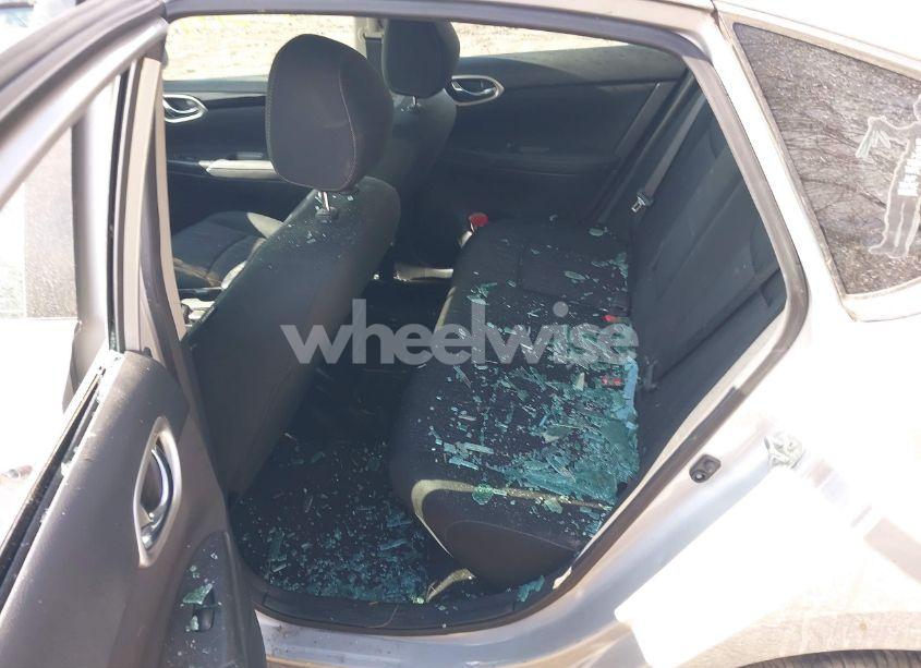 Photo 8 of 2019 Nissan Sentra SV (VIN 3N1AB7APXKY372220)