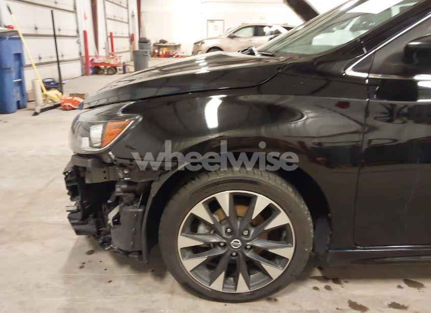 Photo 19 of 2019 Nissan Sentra SR (VIN 3N1AB7APXKY401117)