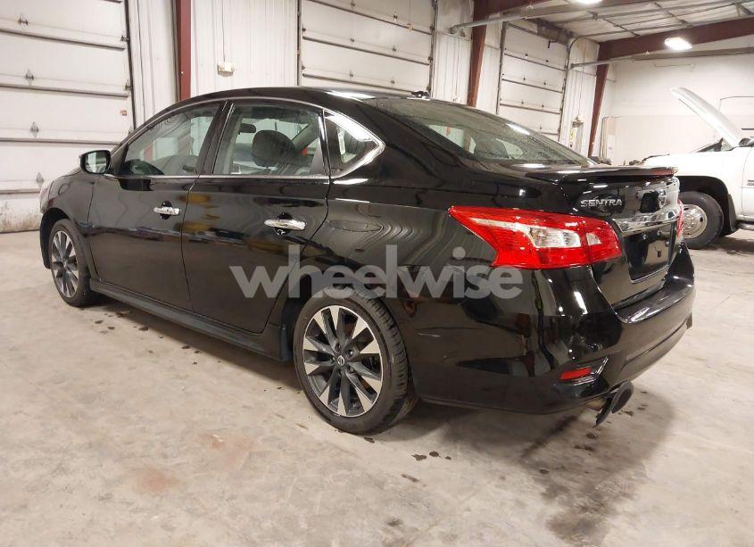 Photo 3 of 2019 Nissan Sentra SR (VIN 3N1AB7APXKY401117)