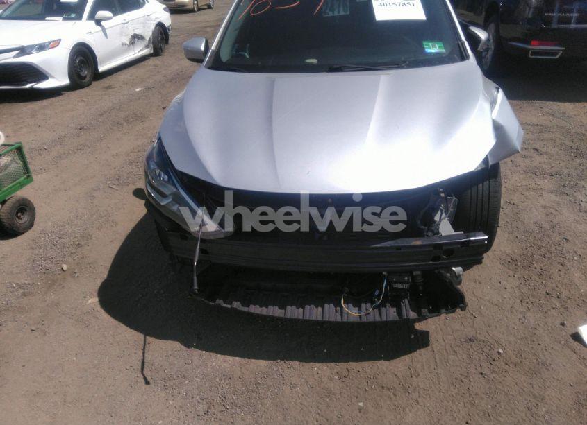 Photo 6 of 2019 Nissan Sentra SV (VIN 3N1AB7APXKY408844)