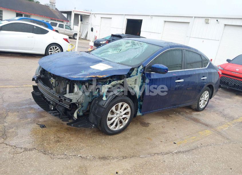 Photo 2 of 2019 Nissan Sentra SV (VIN 3N1AB7APXKY420315)