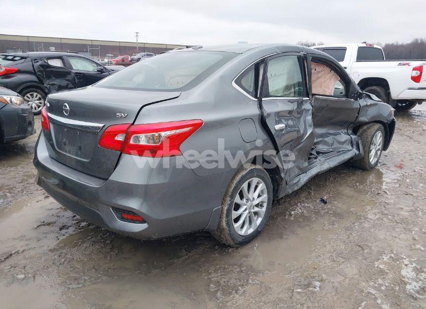 Photo 4 of 2019 Nissan Sentra SV (VIN 3N1AB7APXKY435669)