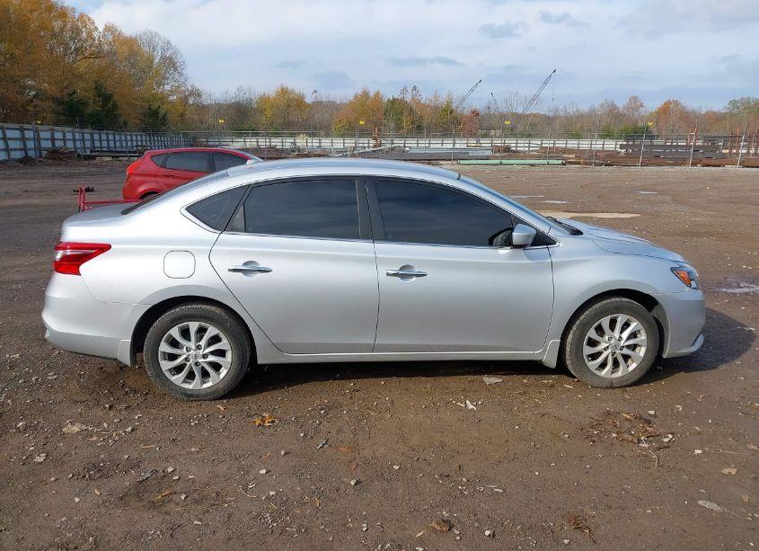 Photo 13 of 2019 Nissan Sentra SV (VIN 3N1AB7APXKY439723)