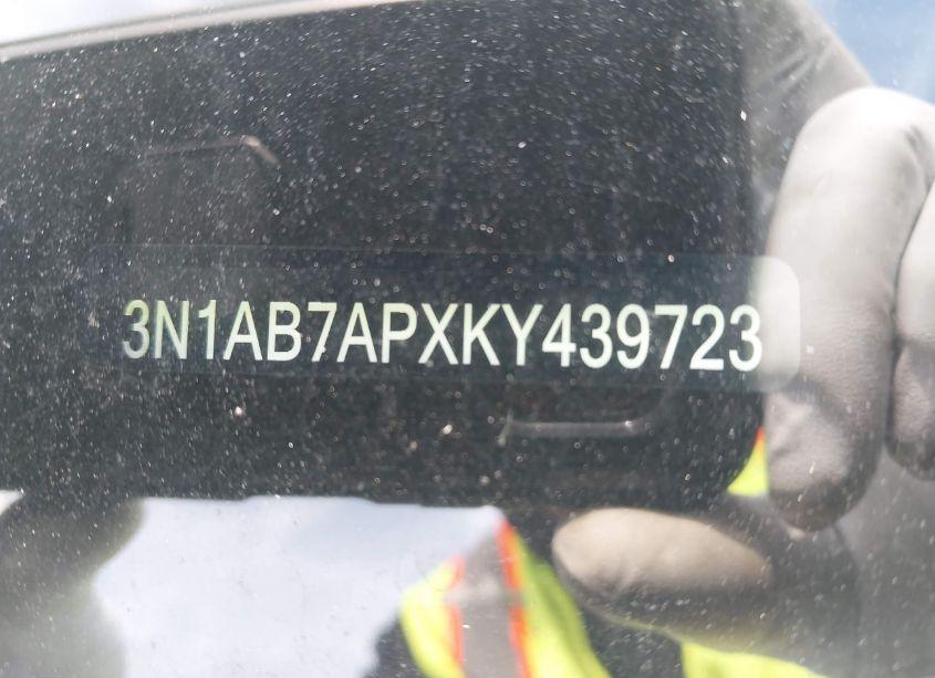 Photo 9 of 2019 Nissan Sentra SV (VIN 3N1AB7APXKY439723)