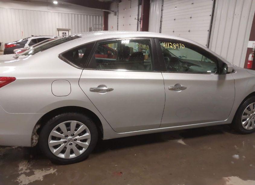 Photo 13 of 2019 Nissan Sentra S (VIN 3N1AB7APXKY454562)