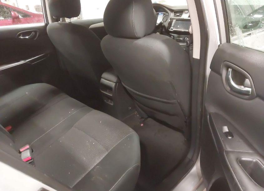 Photo 8 of 2019 Nissan Sentra S (VIN 3N1AB7APXKY454562)