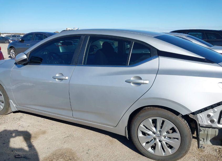 Photo 14 of 2020 Nissan Sentra S XTRONIC CVT (VIN 3N1AB8BV0LY243391)