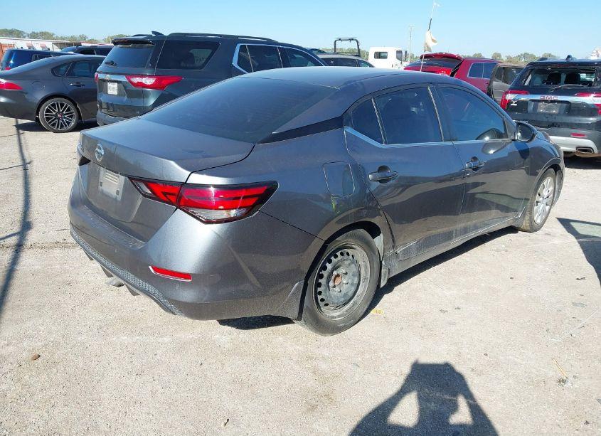 Photo 4 of 2020 Nissan Sentra S XTRONIC CVT (VIN 3N1AB8BV0LY308059)