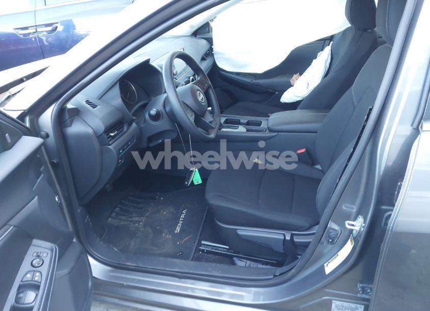 Photo 5 of 2024 Nissan Sentra S XTRONIC CVT (VIN 3N1AB8BV0RY321970)