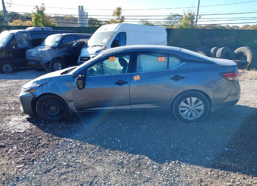 Photo 13 of 2024 Nissan Sentra S XTRONIC CVT (VIN 3N1AB8BV0RY372790)