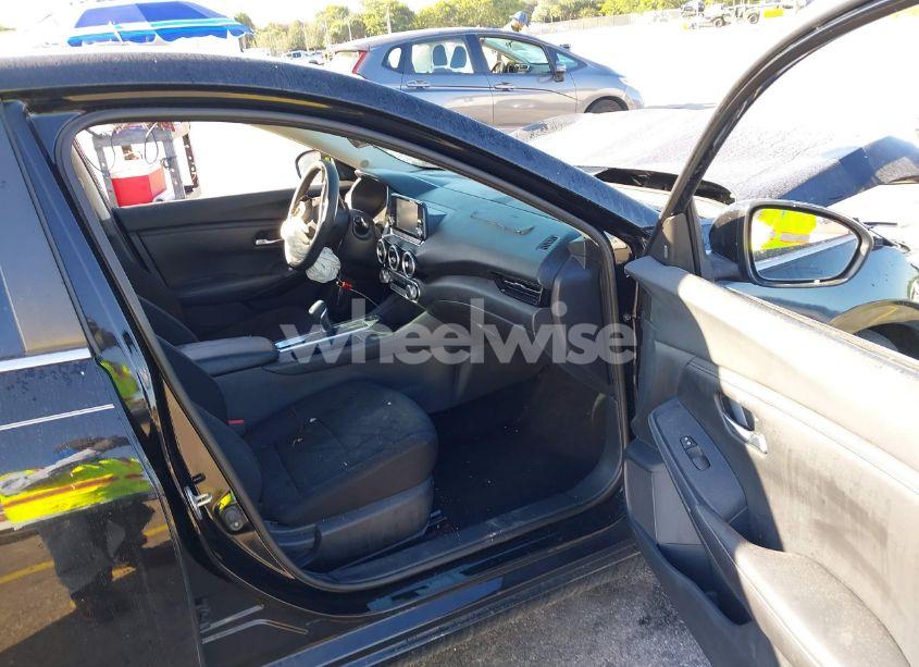 Photo 5 of 2020 Nissan Sentra S XTRONIC CVT (VIN 3N1AB8BV1LY306854)