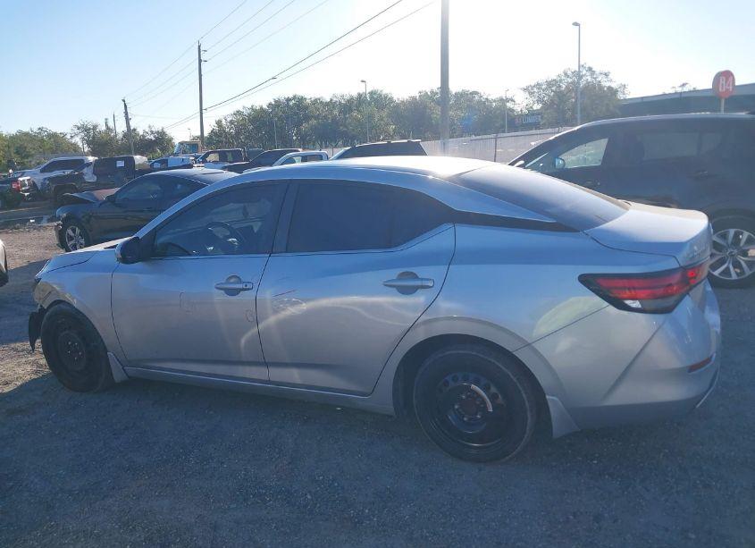Photo 15 of 2021 Nissan Sentra S XTRONIC CVT (VIN 3N1AB8BV1MY245426)