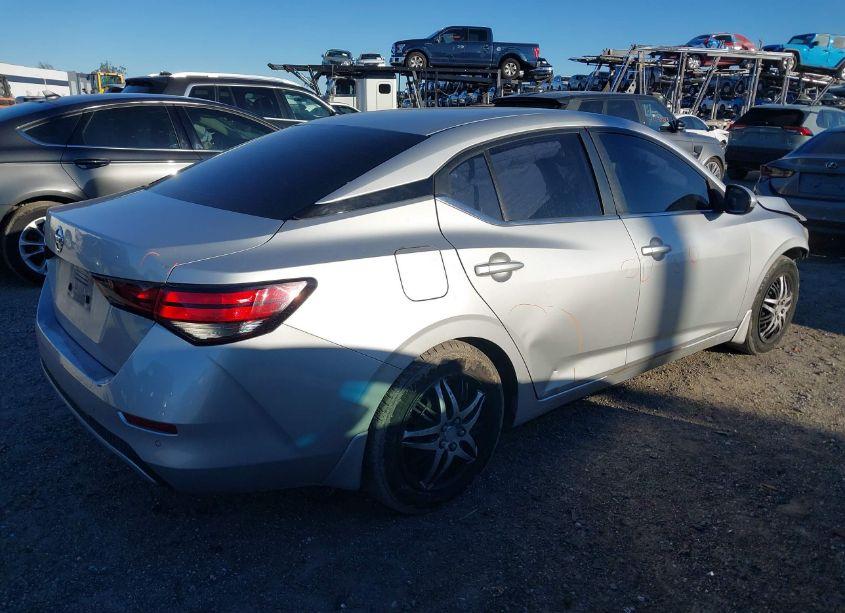 Photo 4 of 2021 Nissan Sentra S XTRONIC CVT (VIN 3N1AB8BV1MY245426)