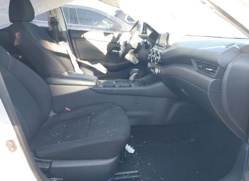 Photo 5 of 2021 Nissan Sentra S XTRONIC CVT (VIN 3N1AB8BV1MY245426)