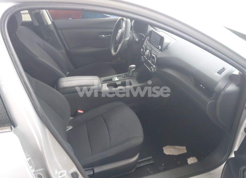 Photo 5 of 2022 Nissan Sentra S XTRONIC CVT (VIN 3N1AB8BV1NY288083)