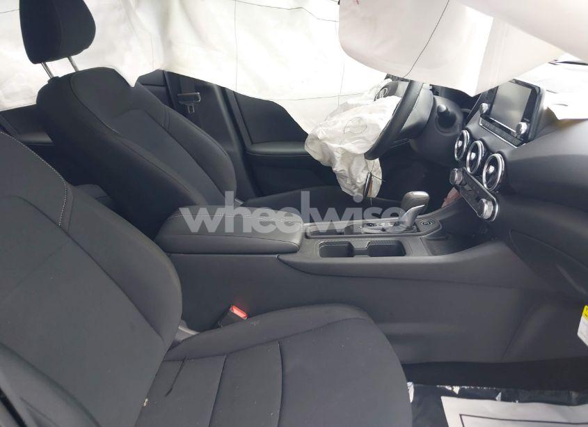 Photo 5 of 2024 Nissan Sentra S XTRONIC CVT (VIN 3N1AB8BV1RY207380)