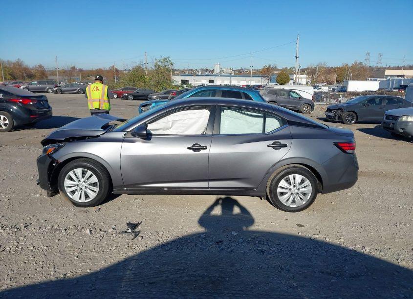 Photo 14 of 2024 Nissan Sentra S XTRONIC CVT (VIN 3N1AB8BV1RY290423)