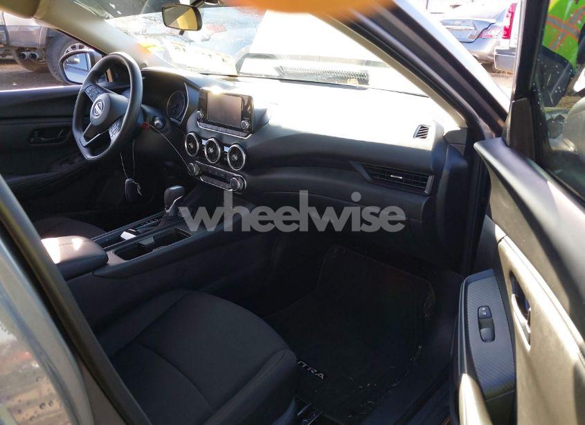 Photo 5 of 2024 Nissan Sentra S XTRONIC CVT (VIN 3N1AB8BV1RY389033)