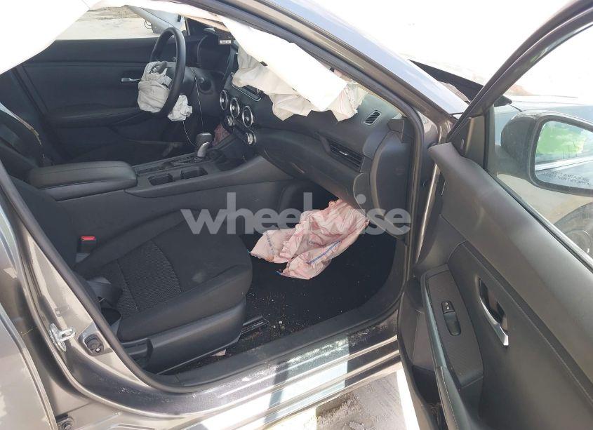 Photo 5 of 2022 Nissan Sentra S XTRONIC CVT (VIN 3N1AB8BV2NY278565)