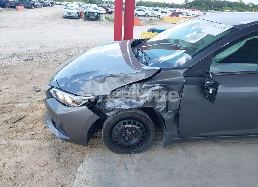 Photo 6 of 2022 Nissan Sentra S XTRONIC CVT (VIN 3N1AB8BV2NY278565)