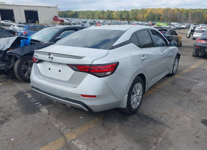 Photo 4 of 2022 Nissan Sentra S XTRONIC CVT (VIN 3N1AB8BV2NY279148)