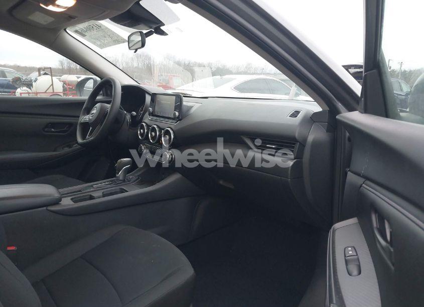 Photo 5 of 2024 Nissan Sentra S XTRONIC CVT (VIN 3N1AB8BV2RY284775)