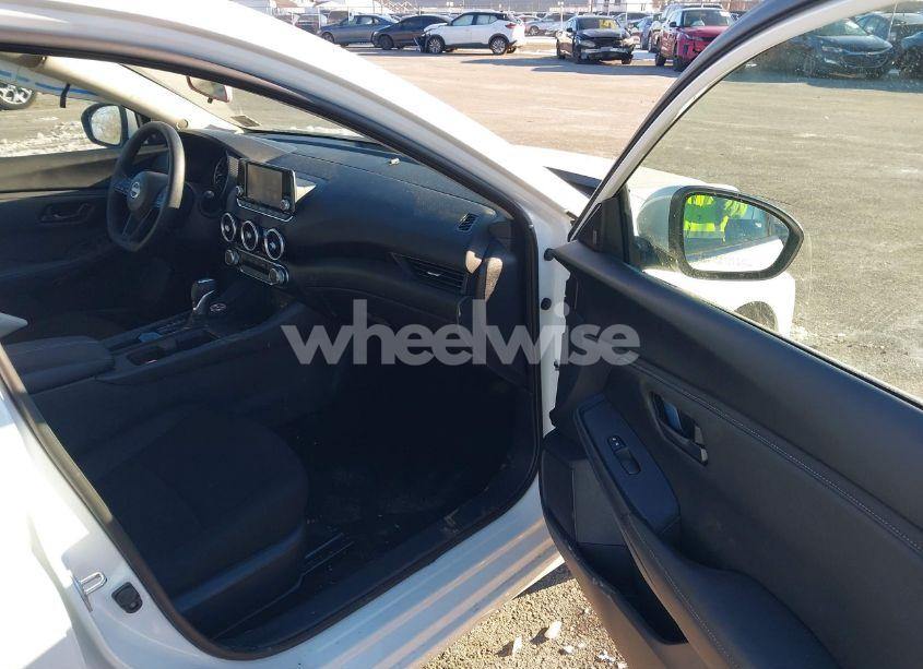 Photo 5 of 2024 Nissan Sentra S XTRONIC CVT (VIN 3N1AB8BV2RY300652)