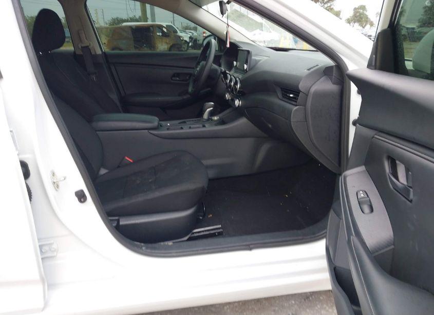 Photo 5 of 2024 Nissan Sentra S XTRONIC CVT (VIN 3N1AB8BV3RY354493)