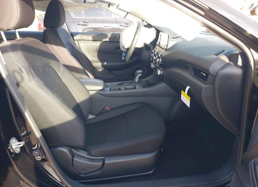 Photo 5 of 2025 Nissan Sentra S (VIN 3N1AB8BV3SY221710)