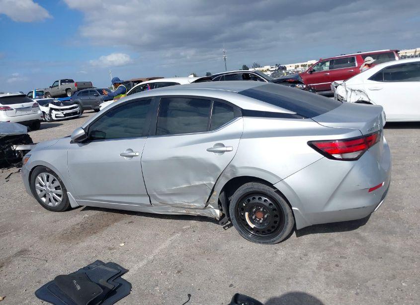 Photo 14 of 2020 Nissan Sentra S XTRONIC CVT (VIN 3N1AB8BV4LY216081)