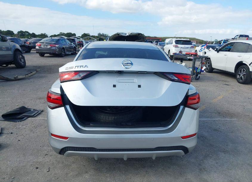 Photo 16 of 2020 Nissan Sentra S XTRONIC CVT (VIN 3N1AB8BV4LY216081)