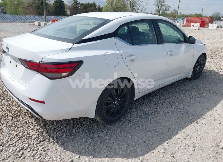 Photo 4 of 2020 Nissan Sentra S XTRONIC CVT (VIN 3N1AB8BV4LY240560)