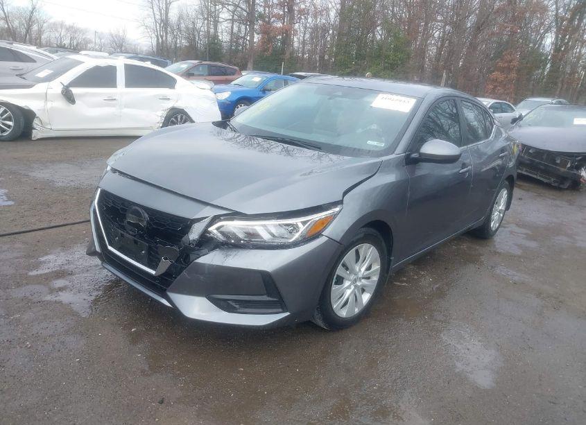 Photo 2 of 2022 Nissan Sentra S XTRONIC CVT (VIN 3N1AB8BV4NY283735)