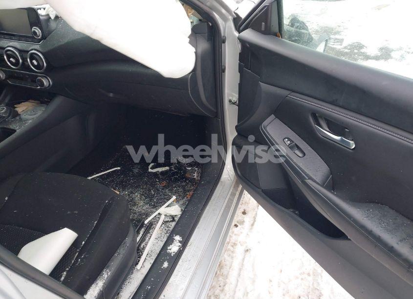 Photo 5 of 2023 Nissan Sentra S XTRONIC CVT (VIN 3N1AB8BV4PY260314)