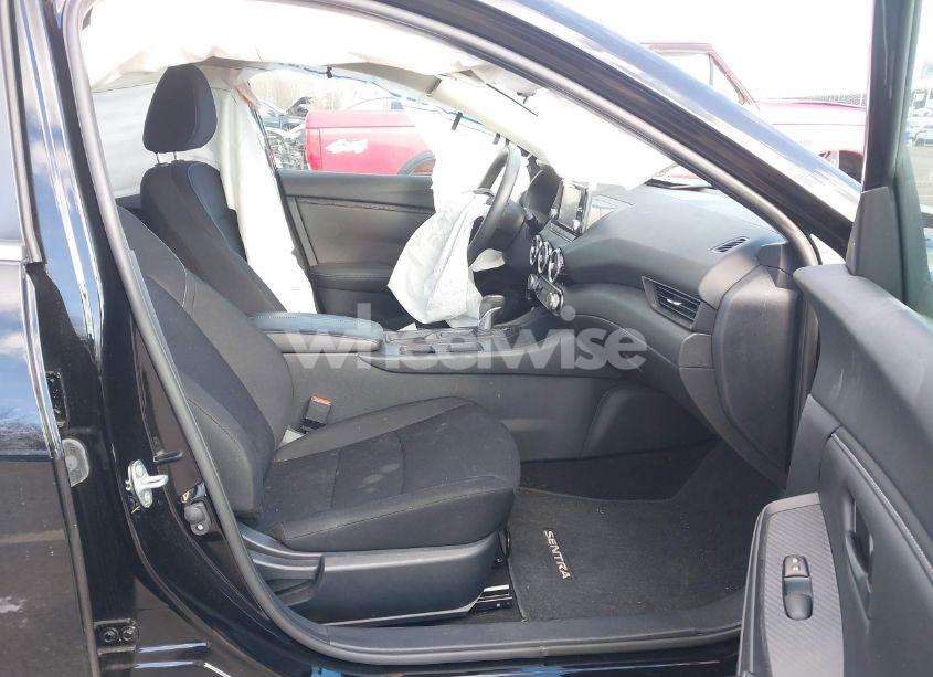 Photo 5 of 2024 Nissan Sentra S XTRONIC CVT (VIN 3N1AB8BV4RY216509)