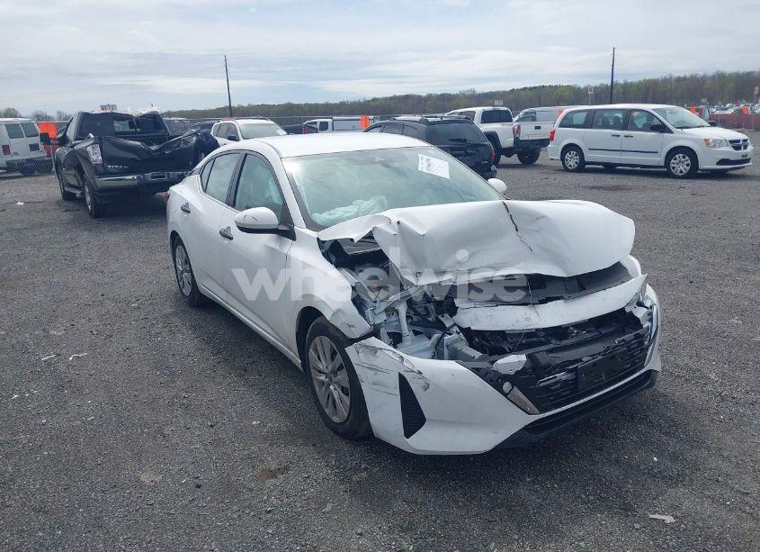 2024 Nissan Sentra S XTRONIC CVT (VIN 3N1AB8BV4RY272627) main photo