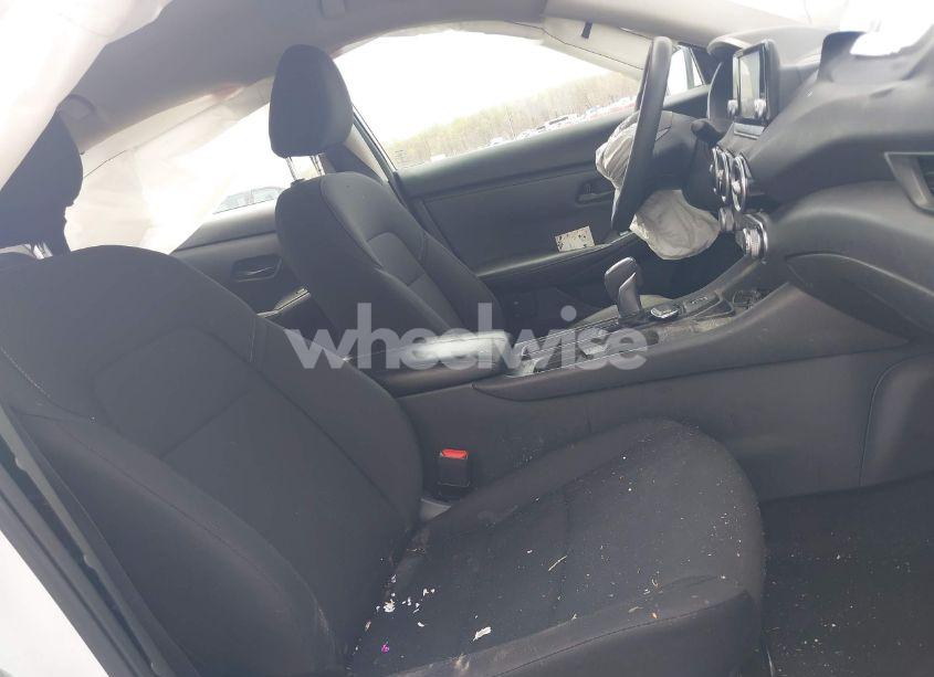 Photo 5 of 2024 Nissan Sentra S XTRONIC CVT (VIN 3N1AB8BV4RY272627)