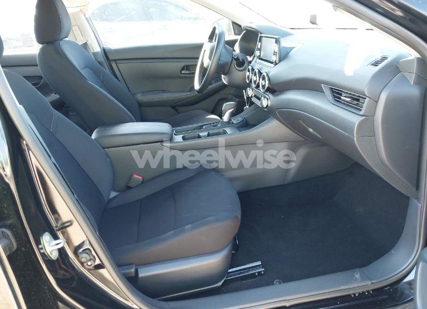 Photo 5 of 2025 Nissan Sentra S (VIN 3N1AB8BV4SY305602)